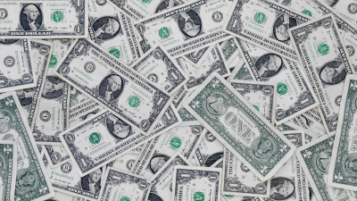 Наличные курсы валют в Алматы, Астане и Шымкенте на 9 декабря 2023 года