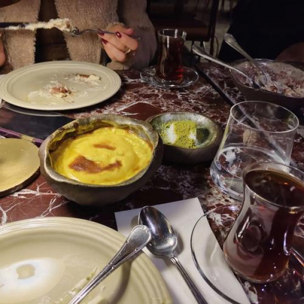 Палитра турецких сладостей: от пахлавы до сютлача