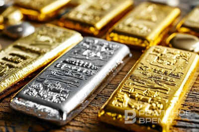 Учетная цена золота впервые превысила 12 тыс. рублей за грамм
