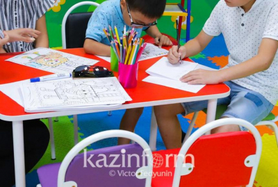 Поэтапный охват детей творческими кружками в рамках подушевого финансирования продолжат в Казахстане
