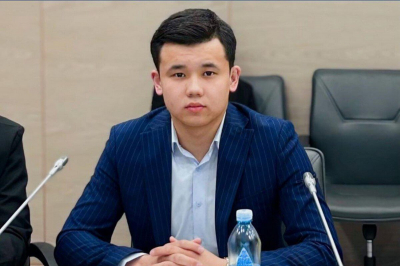 Стипендии повысят казахстанским студентам, магистрантам и докторантам с 1 сентября