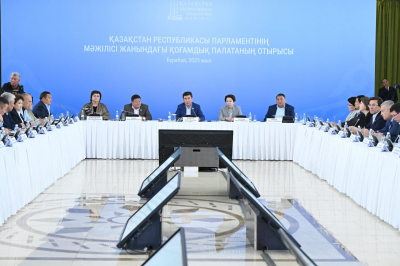 Димаш Кудайберген выступил перед главами Казахстана и Вьетнама (фото)