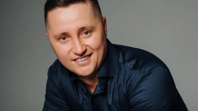 Выставка популярного художника-карикатуриста прошла в Семее