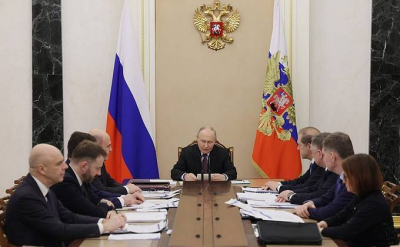 Путин утвердил сокращение срока хранения невостребованных авто