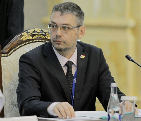 "Логистика в зоне риска": Эксперт Андрей Белов обратился к Президенту КР