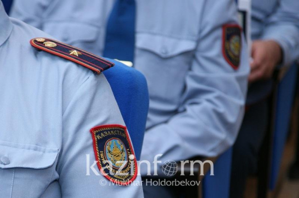 Полицейский застрелил коллегу в Алматы