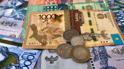 Казахстанцы получили 80,1 млрд тенге в виде пособий на рождение и уход за ребенком