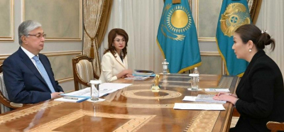 Президент Казахстана принял уполномоченного по правам ребенка Динару Закиеву