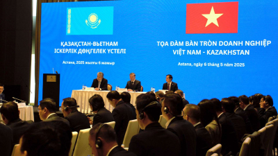 Димаш Кудайберген выступил перед главами Казахстана и Вьетнама (фото)