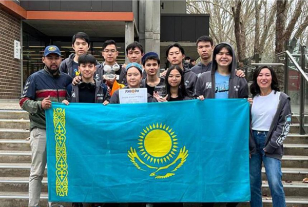 Казахстанские школьники завоевали серебро на чемпионате по робототехнике в Австралии