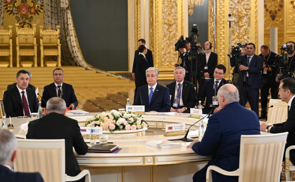 Токаев принял участие в обсуждении направлений дальнейшего взаимодействия в рамках ЕАЭС