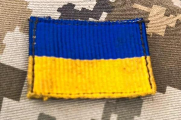 В Сети появилось фото останков бойца ВСУ, от которого остался лишь череп в шапке