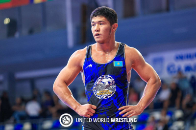 Четыре медали завоевал Казахстан на ЧМ по греко-римской борьбе U20