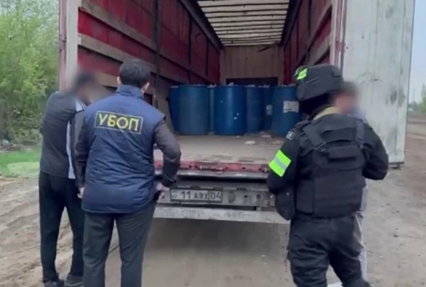 Крупную партию спирта изъяли полицейские Астаны