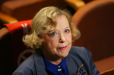 Дочь Талызиной ответила на обвинения в краже картин умершего отца