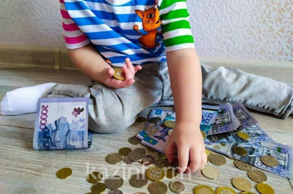 1,7 млрд тенге составляет долг по алиментам в Карагандинской области