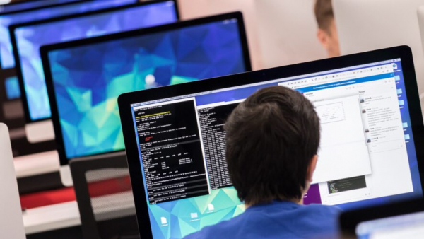 Минтруд РФ предложил ужесточить правила трудоустройства мигрантов - подробности 30/04/2026 &ndash; Новости