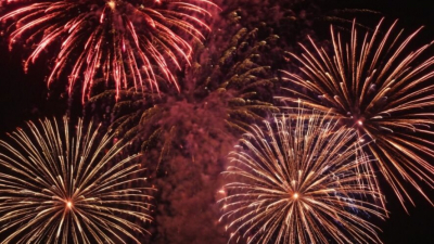 Удаленку или выходные во время месячных требуют давать женщинам пользователи Твиттера