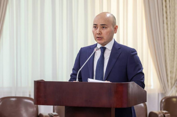 Меры по обеспечению дальнейшего роста экономики предложил Алибек Куантыров