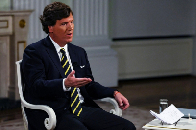 В России переоценивают Такера Карлсона: обозреватель Вайнер объяснил его конфликт с Трампом