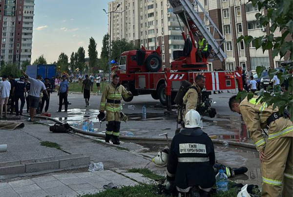 Пожар в ЖК в Алматы: организовано питание и ночлег для пострадавших жителей