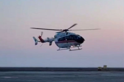 Когда счёт идёт на минуты: вертолёт МЧС доставил младенца из Кульсары в Атырау