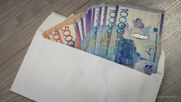 Поступить на грант в вуз – полмиллиона тенге: так оценил мошенник в Таразе свою услугу