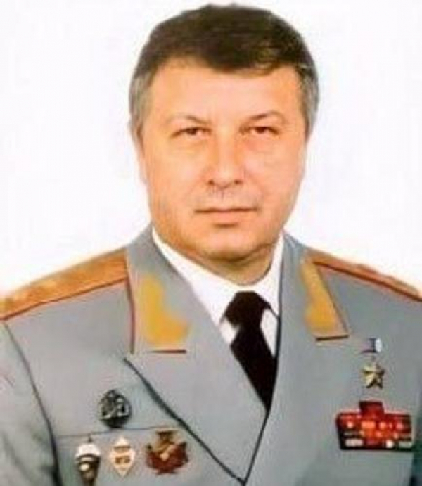 В Москве киллер несколько раз выстрелил в генерал-лейтенанта МО РФ Владимира Алексеева