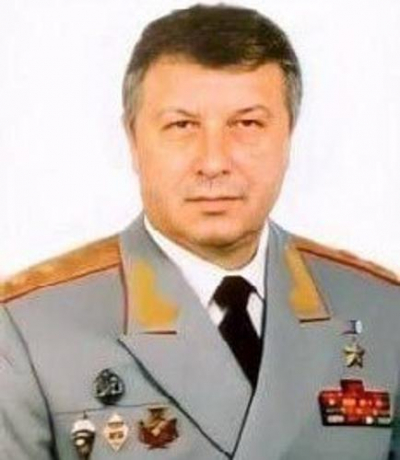 В Москве киллер несколько раз выстрелил в генерал-лейтенанта МО РФ Владимира Алексеева