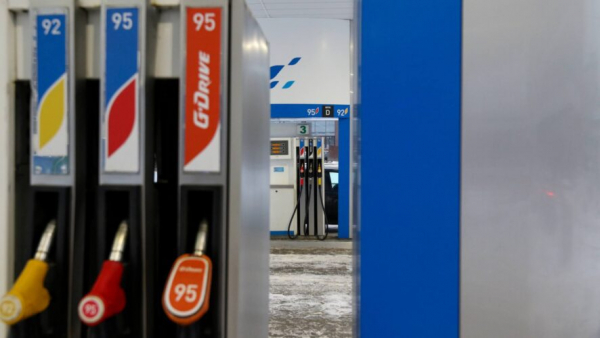 В Татарстане зафиксирован незначительный рост цен на топливо 10/04/2026 &ndash;