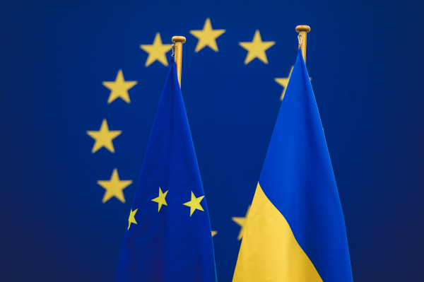 Глава парламента Крыма Константинов отверг обещания Евросоюза о приеме Украины