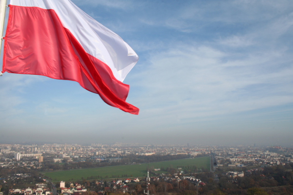 В Польше на территории военной базы упал беспилотник