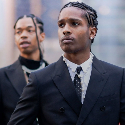 Художник Мадибек Мусабеков о работе с Marvel и «Ермек батыре»