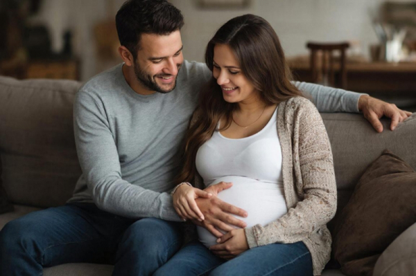 Свердловская область вышла в анти-лидеры по абортам: власти хотят исправить ситуацию с помощью нежности