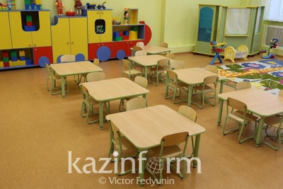 Излишние документы и несуществующие справки запрашивают в костанайских школах и детсадах