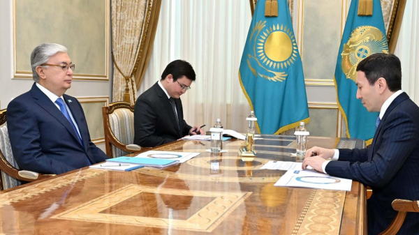 Глава "Самрук-Қазына" доложил Токаеву о работе по выводу компаний фонда на IPO