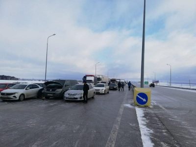 Казахстанцы пожаловались на качество дорог 19 тысяч раз