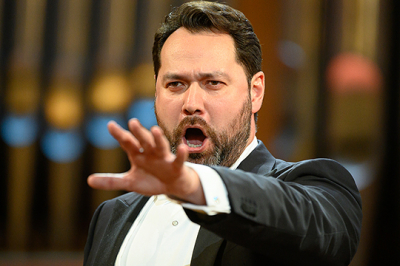 Сегодня начинается новый сезон шоу &laquo;Голос&raquo; с&nbsp;Ильдаром Абдразаковым в&nbsp;наставниках