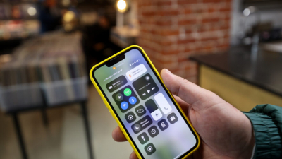 МВД: В Мурманске украли рогатку, угрожая ножом продавцам