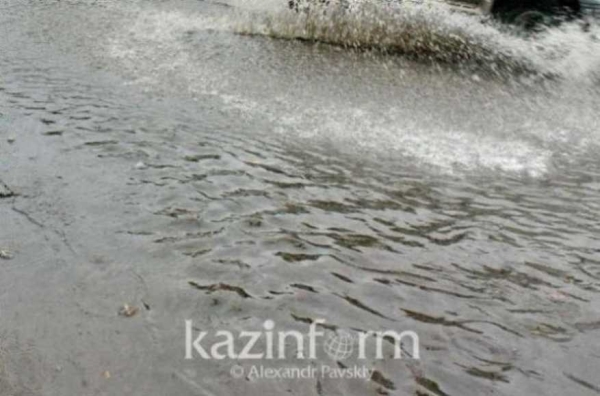 Противопаводковую работу в СКО раскритиковал Айдарбек Сапаров