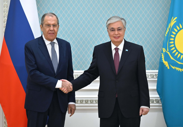 Токаев отметил поступательное развитие казахско-российских отношений