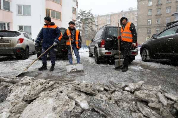 Кабулов: Россия и Афганистан обсуждают привлечение мигрантов к работе