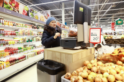 В Татарстане заметно подешевели огурцы и немного - сыры